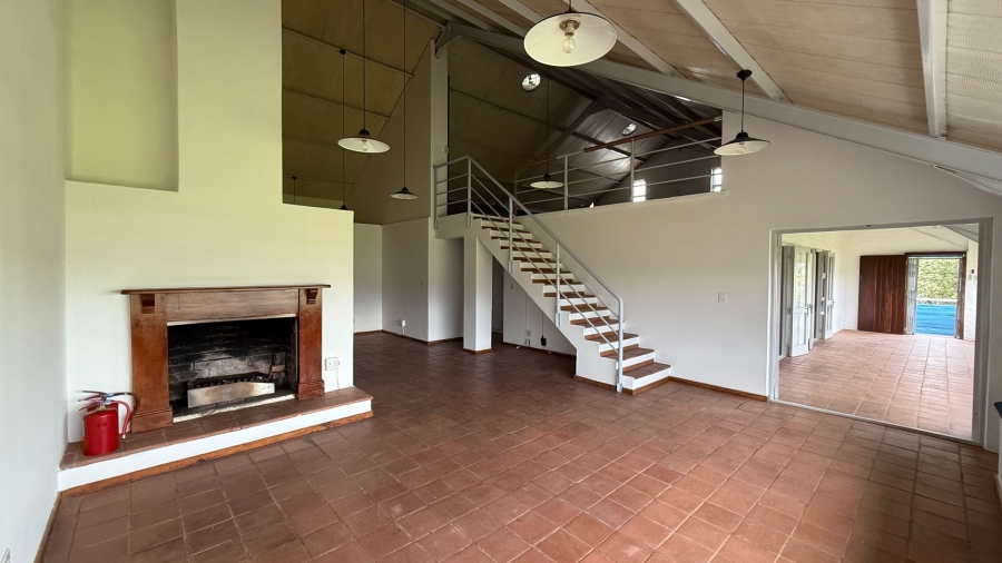 To Let 4 Bedroom Property for Rent in Knysna Central Western Cape